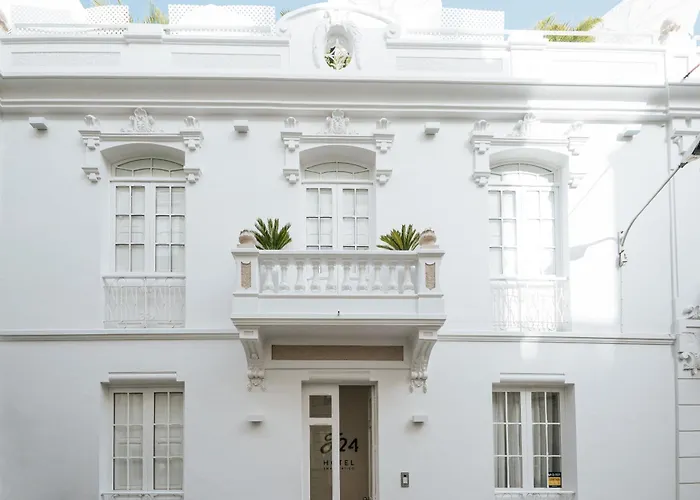 Emblemático F24-only Adults 3* Santa Cruz de Tenerife